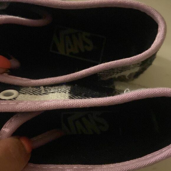 Vans Camryn Black/White Plaid, Turquoise and Purple Trim Womens Size 7 - Picture 9 of 11